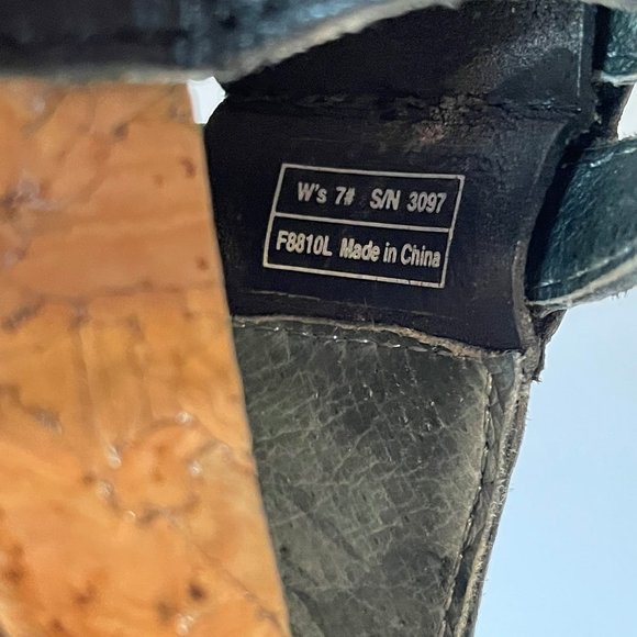 UGG Deitra Dual Strap Studded Leather Cork Thong Flip Flop Sandal Shoe 7 Black - Picture 7 of 10